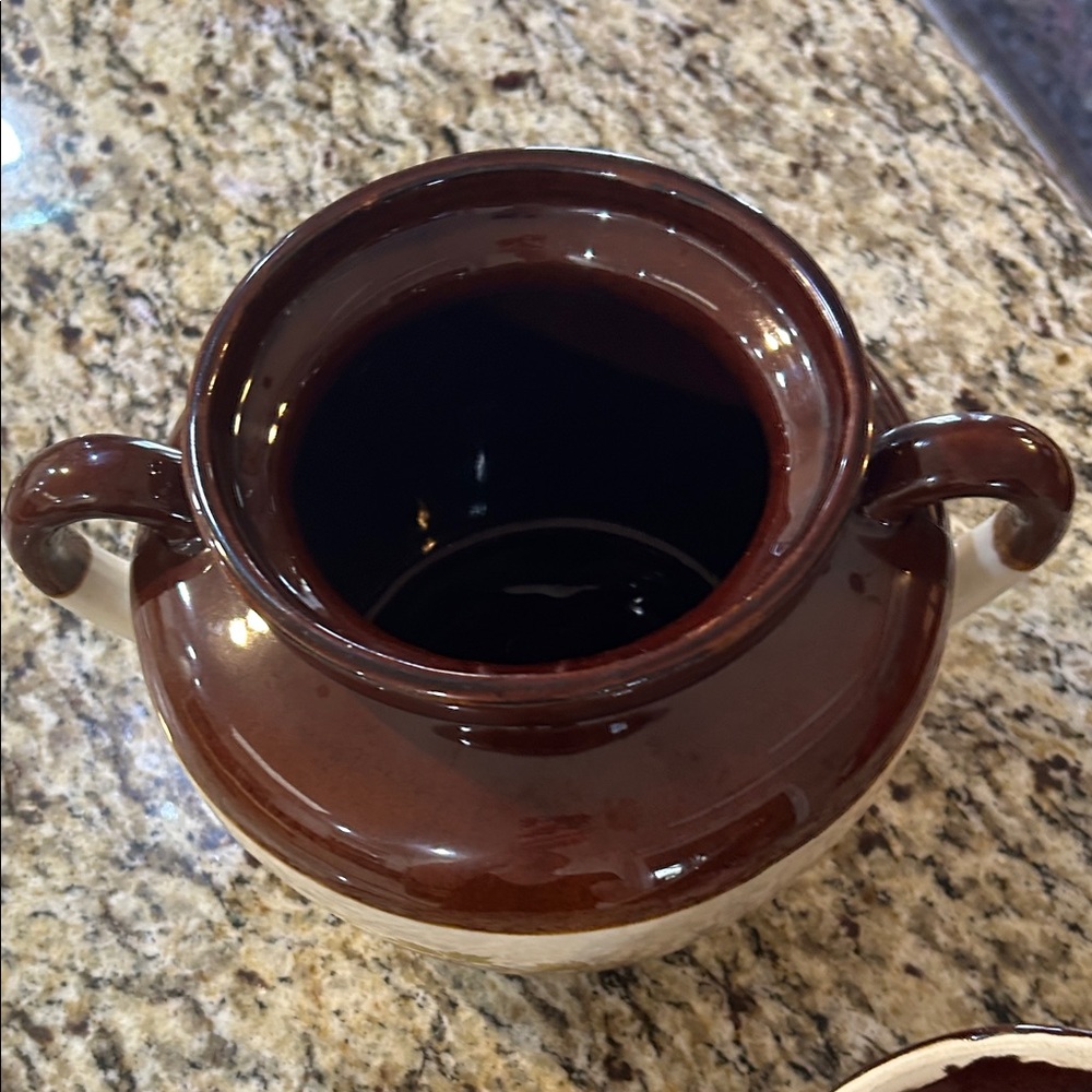 Vintage 1974 # 342 McCoy Pottery Bean Pot Tureen with Fruit Design - Picture 3 of 16